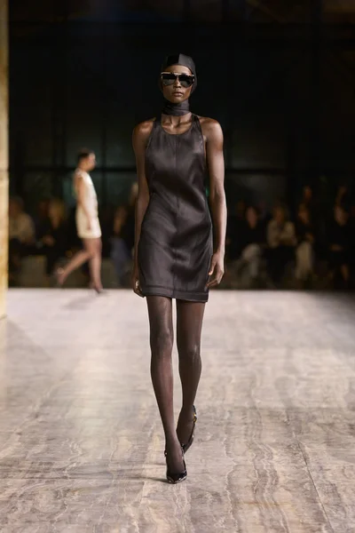 Look 31